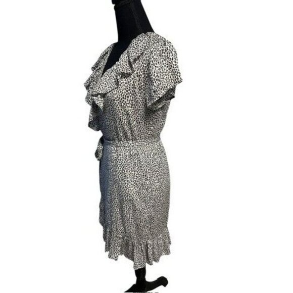 AMUSE SOCIETY CHEETAH WRAP COCKTAIL DRESS WHITE/BLACK REVOLVE SUMMER RESORT, BEA - Picture 6 of 7